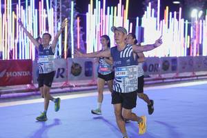 BIB: 40365, 45188, 999
                            <button type="button" onclick="openModal(23186435)" class="btn btn-primary btn-sm float-right btn-popup" data-toggle="modal" data-target=".modal-high-quality">
                        <i class="fas fa-shopping-cart"></i> Add to Cart
                    </button>
                                            <button type="button" onclick="isThisMe(23186435, true)" class="btn btn-success btn-sm float-right btn-popup btn-isme hidden" data-toggle="tooltip" data-placement="bottom" title="นี่คือรูปของคุณใช่ไหม คลิกที่นี่เพื่อเอาเข้าอัลบั้ม">
                        <i class="fas fa-plus"></i> Add to album
                    </button>
                    <button type="button" onclick="isThisMe(23186435, false)" class="btn btn-warning btn-sm float-right btn-popup btn-isnotme hidden">
                        <i class="fas fa-ban"></i> Remove from album
                    </button>